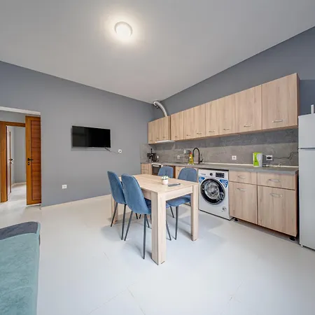 Vega - Metro * Sofie