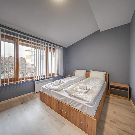 Vega - Metro Apartmán