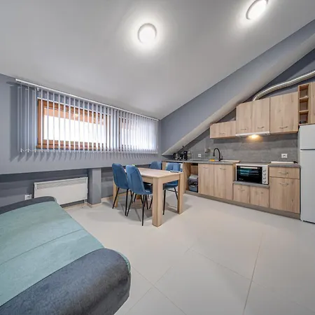 Vega - Metro Apartmán